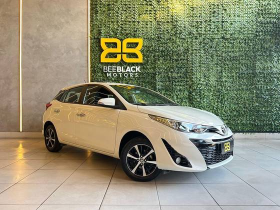 TOYOTA YARIS 1.5 16V FLEX XLS CONNECT MULTIDRIVE TOYOTA YARIS 1.5 16V FLEX XLS CONNECT MULTIDRIVE